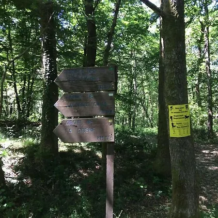 Nature - 4 Personnes A Signy-le-Petit